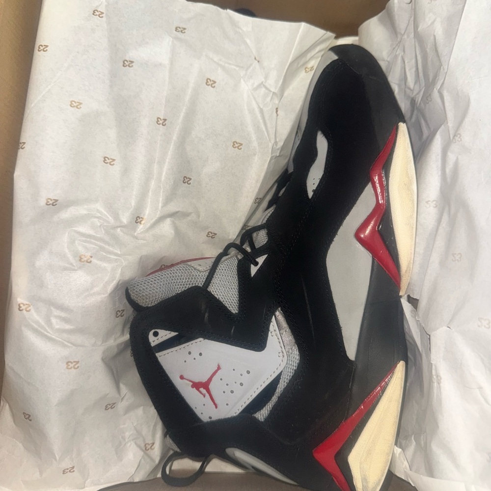 Jordan true flight sneakers